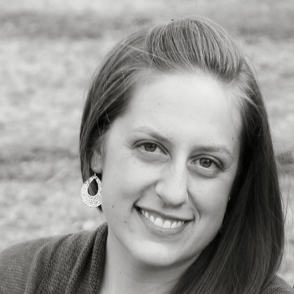 Meet your Posher, Leana - Picture 1 of 1